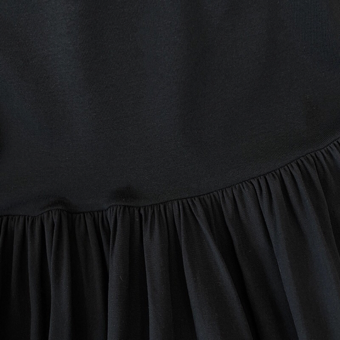シンプルワンピース　半袖　ブラック レディースのワンピース(ロングワンピース/マキシワンピース)の商品写真