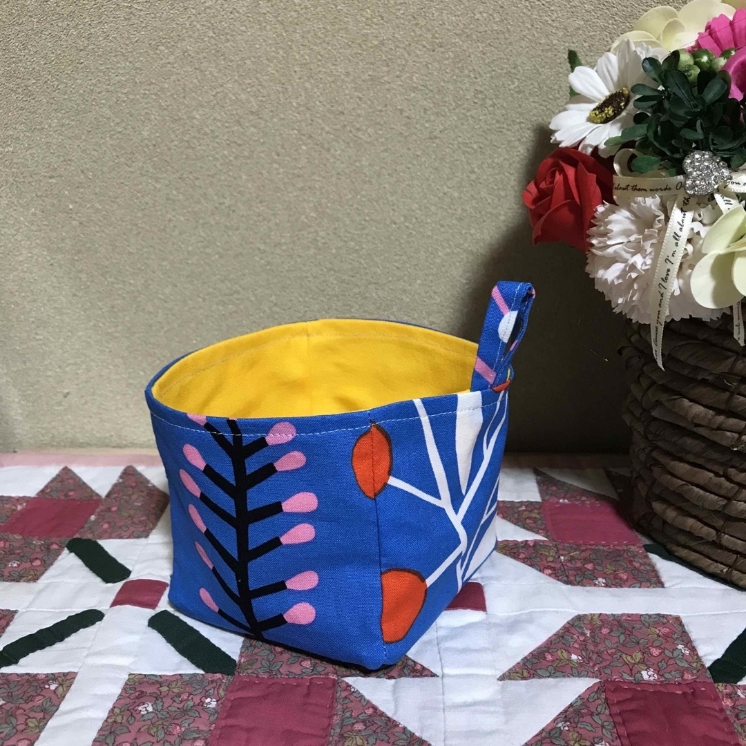 marimekko(マリメッコ)のマリメッコ    生地　ハンドメイド　アイラッキ　キューブBOX ハンドメイドの生活雑貨(その他)の商品写真