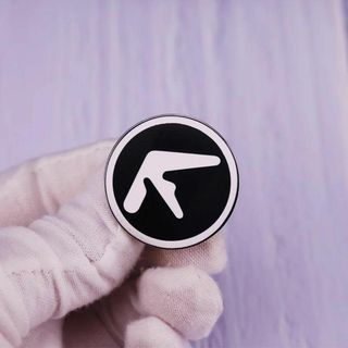 Aphex Twin  ピンバッジ　エイフェックスツイン　ピンバッチ(キャラクターグッズ)