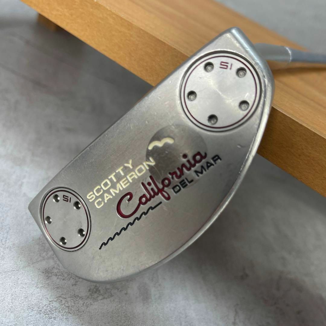 Scotty Cameron(スコッティキャメロン)の人気　スコッティキャメロン　ゴルフパター　カリフォルニア　デルマー　タイトリスト スポーツ/アウトドアのゴルフ(クラブ)の商品写真