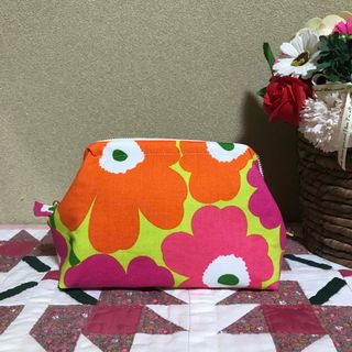 marimekko - マリメッコ    生地　ハンドメイド　ミニウニッコ　ワイヤーポーチ　カラフル