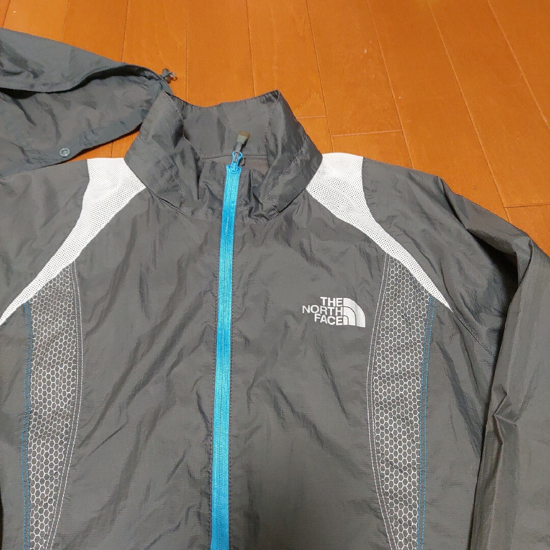 THE NORTH FACE(ザノースフェイス)のTHE NORTH FACE ウィンドブレーカーL メンズのジャケット/アウター(ナイロンジャケット)の商品写真