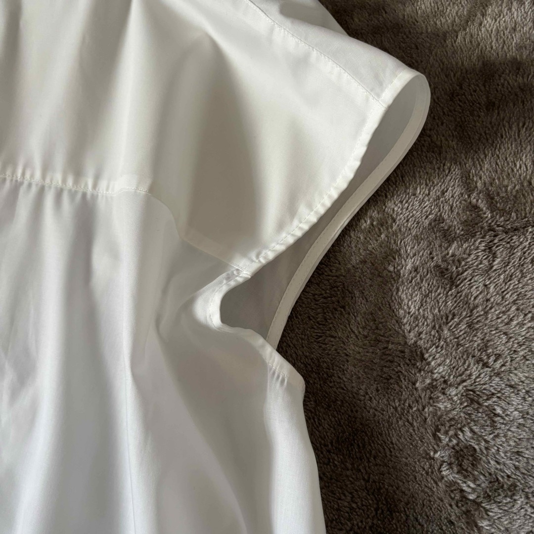 ドルチェ　アシンメトリーシャツ レディースのトップス(シャツ/ブラウス(半袖/袖なし))の商品写真