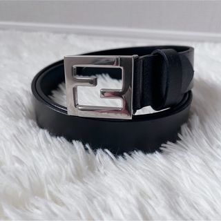 フェンディ(FENDI)の（良品）FENDI  本革　レザーベルト  ブラック×シルバー　バックル(ベルト)