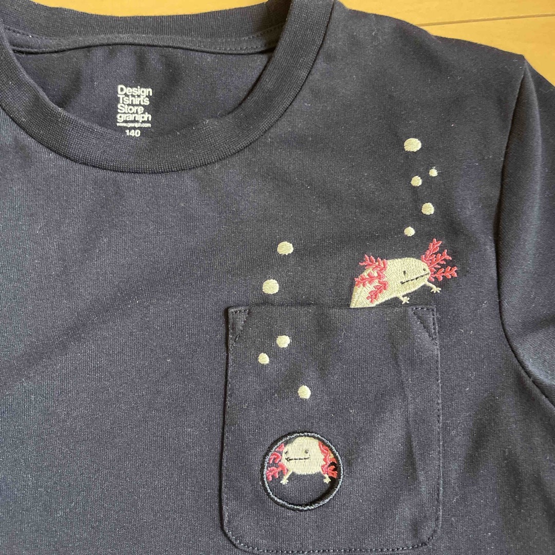 Design Tshirts Store graniph(グラニフ)のgraniph キッズTシャツ 140 キッズ/ベビー/マタニティのキッズ服男の子用(90cm~)(Tシャツ/カットソー)の商品写真