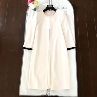 マックスマーラ(Max Mara)の極美品‼️【マックスマーラ】白タグ シルク切り替え上品ワンピース ピンクベージュ(ひざ丈ワンピース)