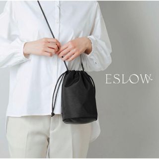 イエナ(IENA)の【未使用】IENA  ESLOW ショルダーバッグ  巾着　黒　イエナ　エスロー(ショルダーバッグ)