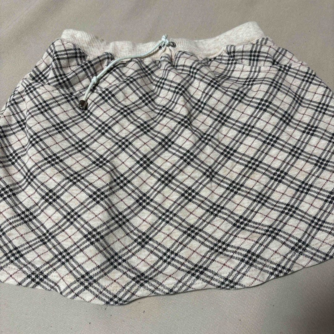 BURBERRY(バーバリー)のバーバリー キッズ/ベビー/マタニティのキッズ服女の子用(90cm~)(スカート)の商品写真