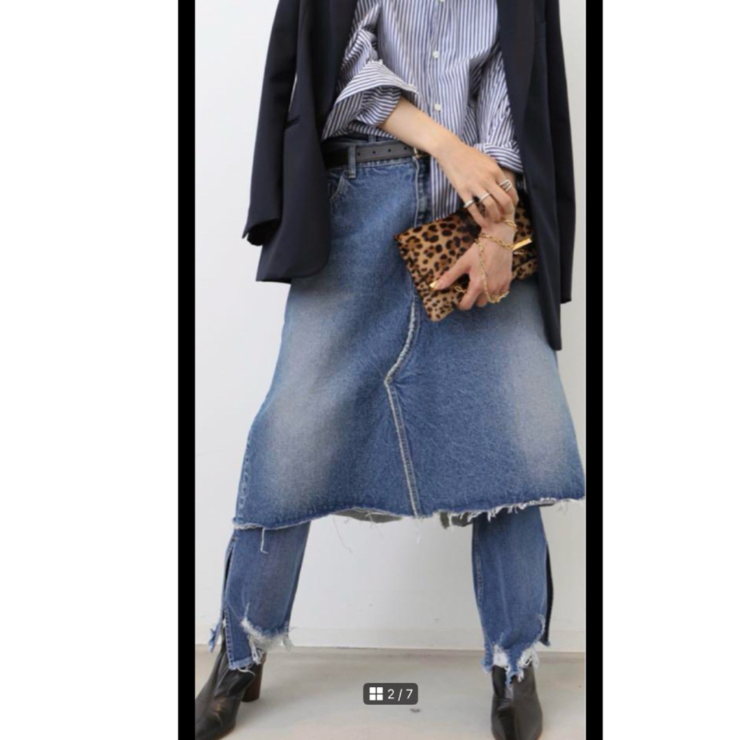 L'Appartement DEUXIEME CLASSE(アパルトモンドゥーズィエムクラス)の【3×1/スリーバイワン】EMPIRE CROP FLARE DENIM 28 レディースのパンツ(デニム/ジーンズ)の商品写真