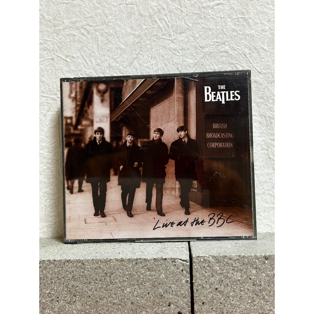 The Beatles：Live at the BBC 2枚組 エンタメ/ホビーのCD(ポップス/ロック(洋楽))の商品写真