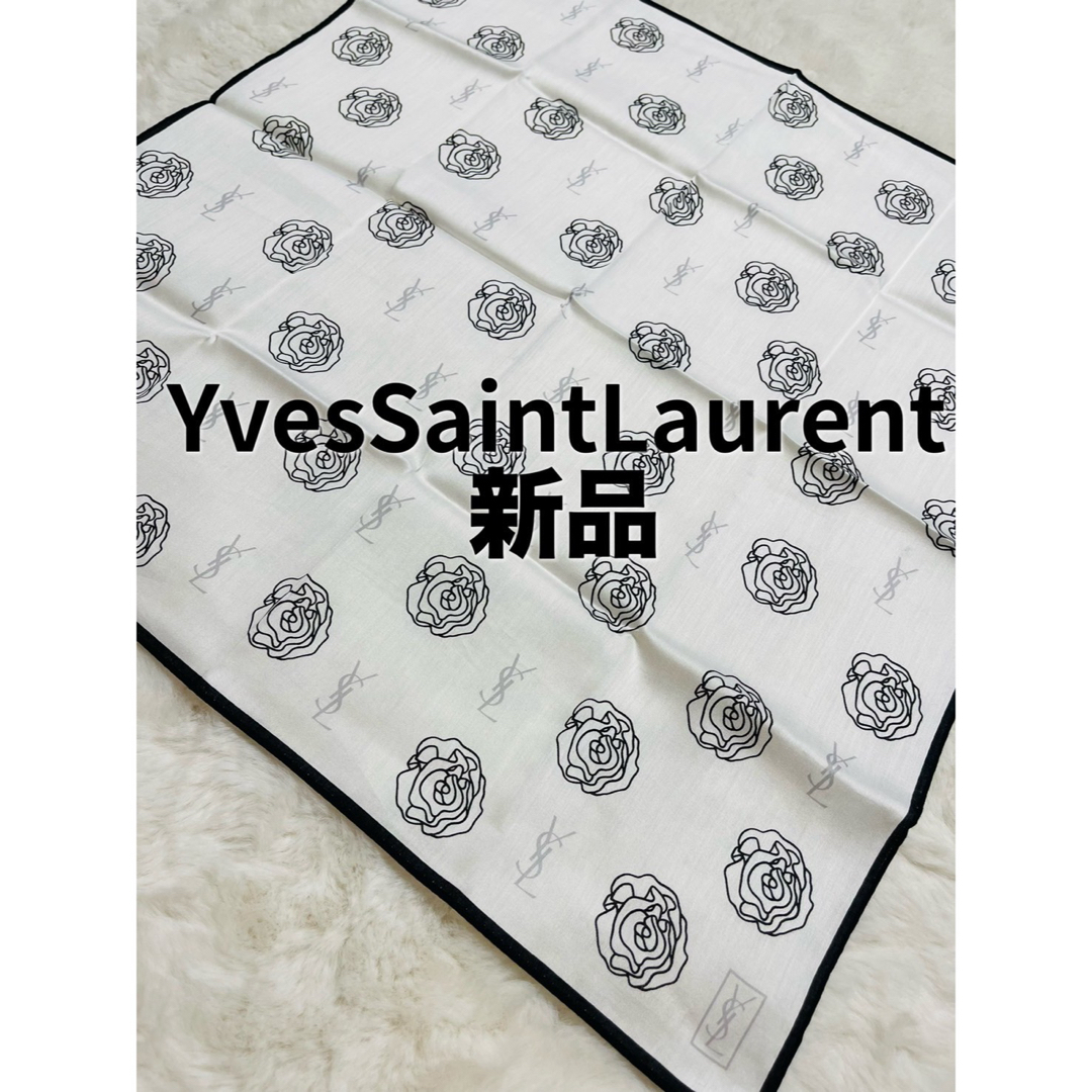 Yves Saint Laurent(イヴサンローラン)のイヴサンローラン　スカーフ　バンダナ　YSL 花柄　総柄　新品未使用 レディースのファッション小物(バンダナ/スカーフ)の商品写真