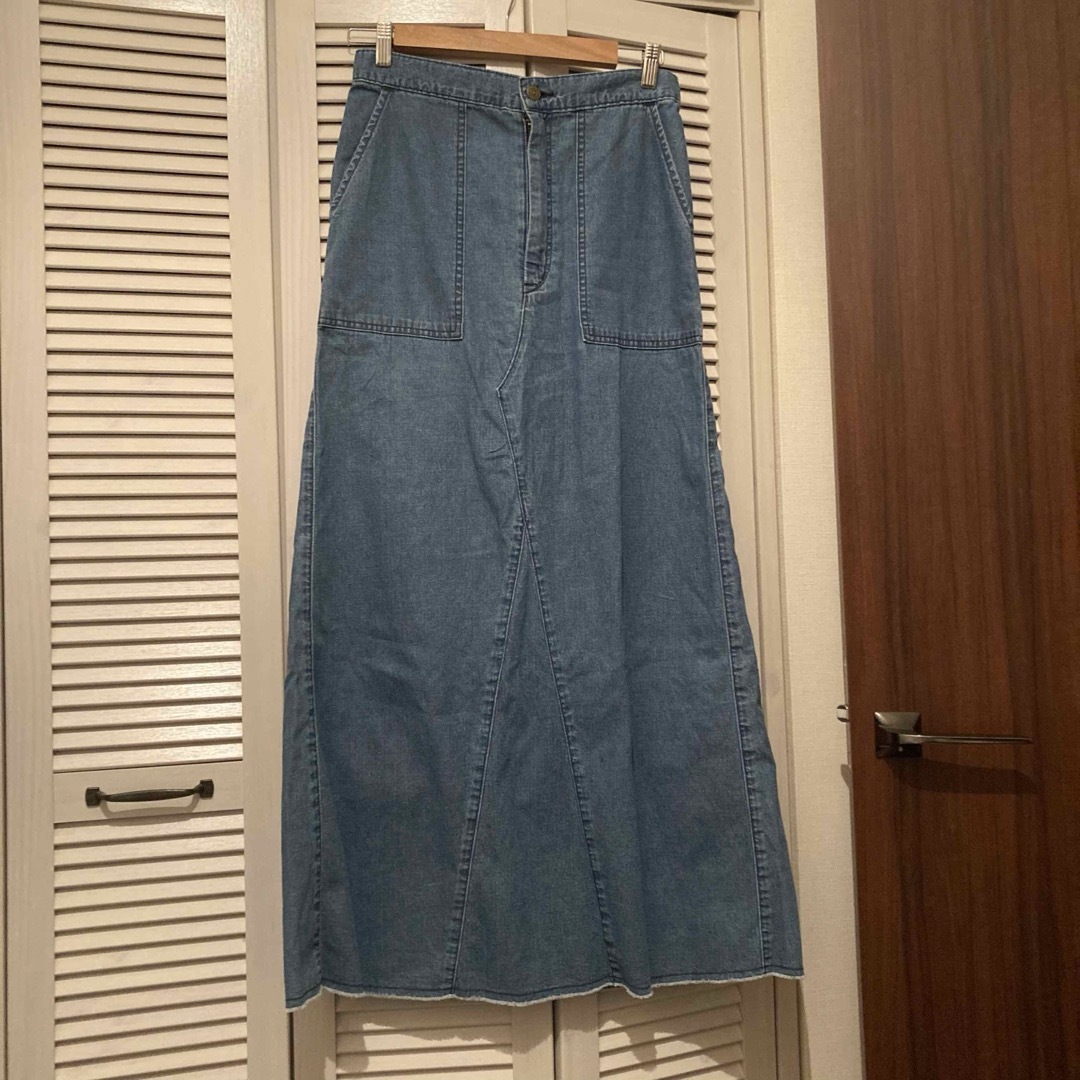 JOHNBULL(ジョンブル)の未使用　JOHNBULL 定価17600円　デニムロングスカート レディースのスカート(ロングスカート)の商品写真