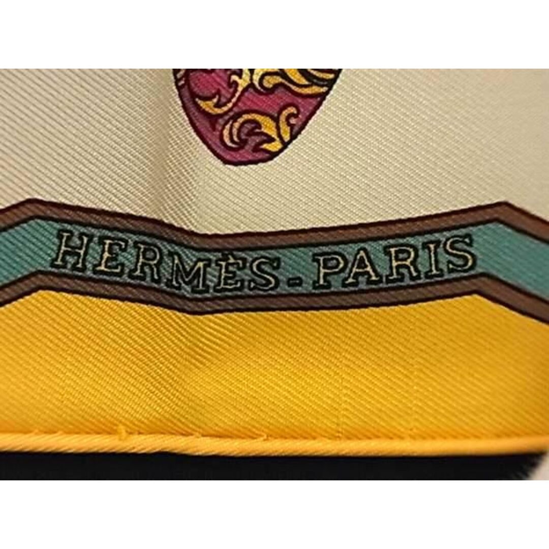 Hermes(エルメス)の■新品■未使用■ HERMES エルメス Qu&#039;imorte le flacon【香水瓶】カレ40 プチカレ ガヴロッシュ シルク スカーフ ハンカチーフ AV8707 レディースのファッション小物(バンダナ/スカーフ)の商品写真