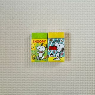 スヌーピー(SNOOPY)のスヌーピー消しゴム2個　新品(消しゴム/修正テープ)