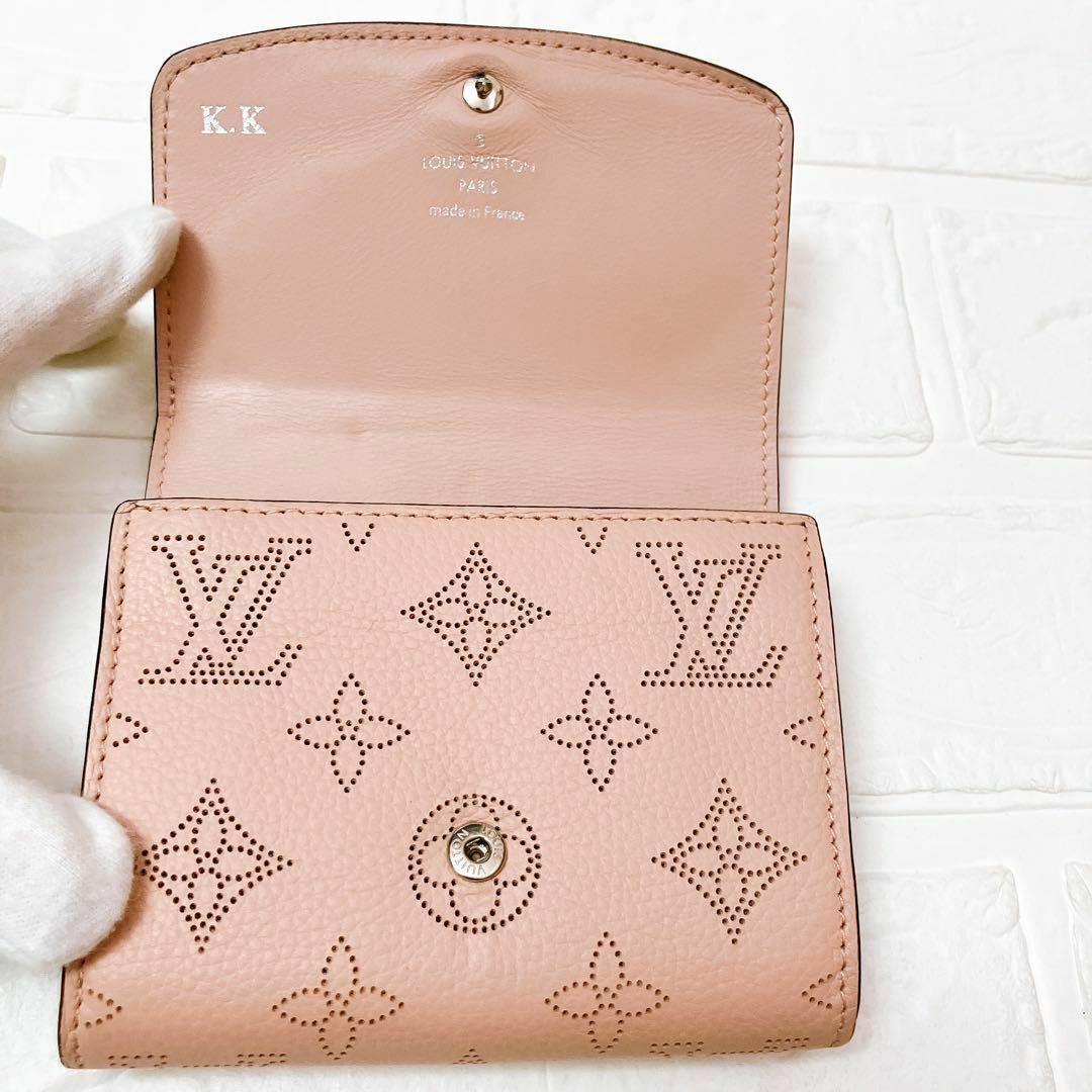 LOUIS VUITTON(ルイヴィトン)のヴィトン Vuitton モノグラム マヒナ 折り財布 レディース SB55 レディースのファッション小物(財布)の商品写真