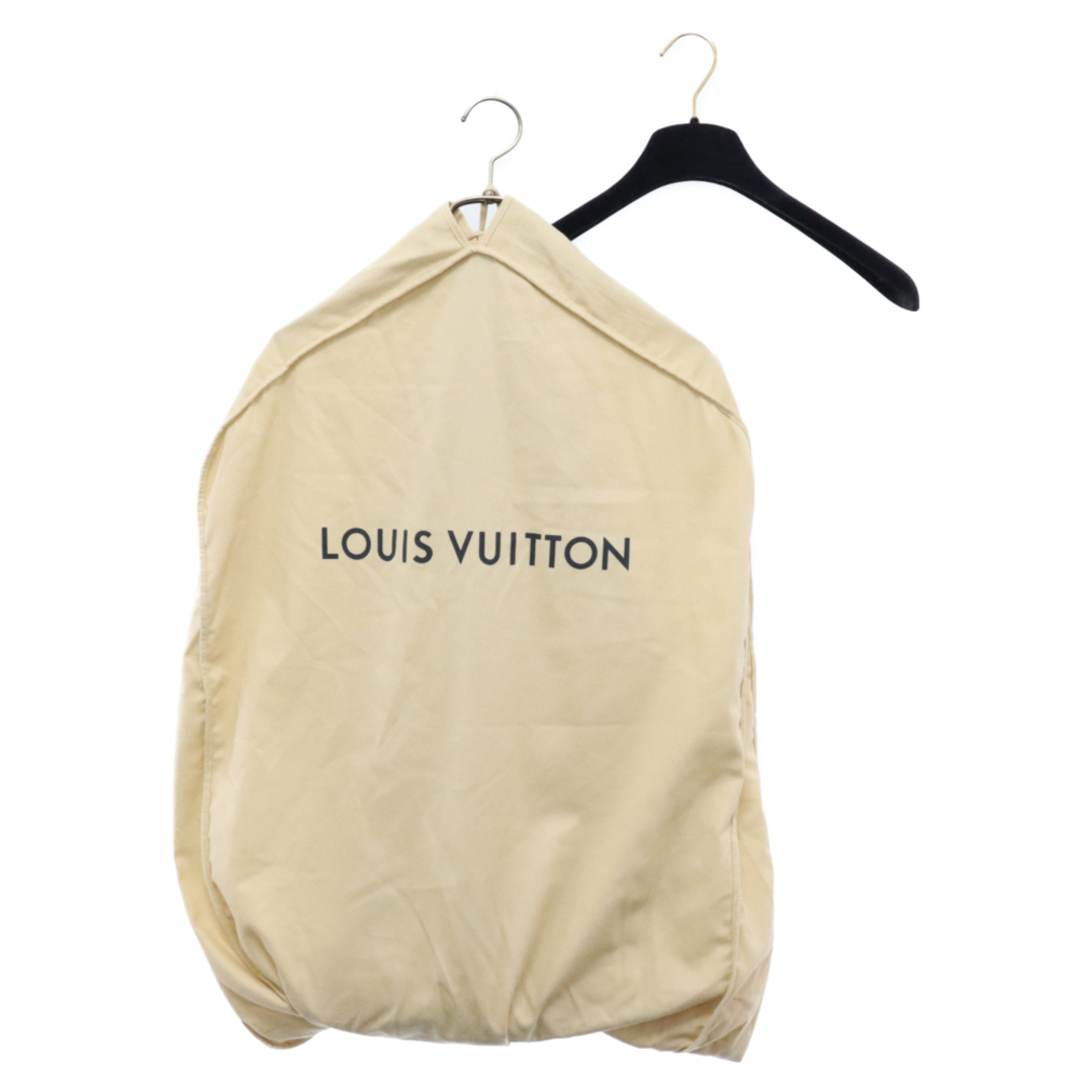 LOUIS VUITTON(ルイヴィトン)のLOUIS VUITTON ルイヴィトン 19AW モノグラムリバーシブルダウンジャケット アウター 総柄 ネイビー/ブラック HFB47WGHK メンズのジャケット/アウター(ダウンジャケット)の商品写真