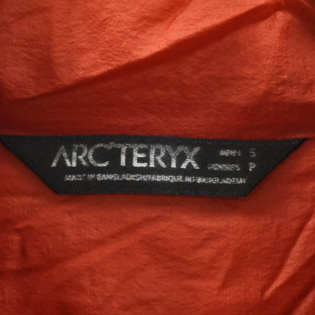 ARC'TERYX(アークテリクス)のARC'TERYX アークテリクス ATOM AR HOODY 02T-93102 アトムエーアールフーディー ナイロンジャケット レッド メンズのジャケット/アウター(ナイロンジャケット)の商品写真