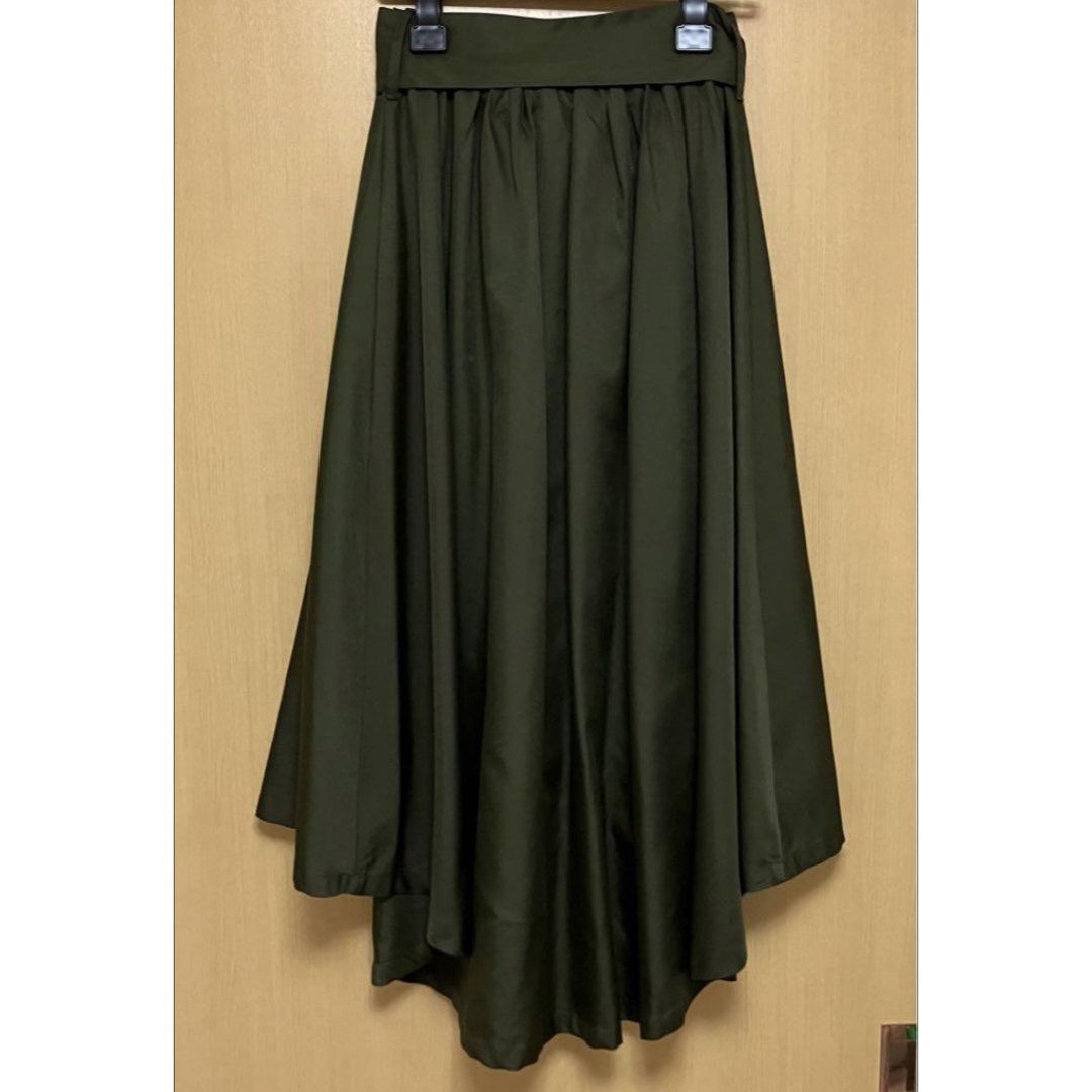 【極美品】　BASEMENT online  ロングスカート　ウエストリボン　緑 レディースのスカート(ロングスカート)の商品写真