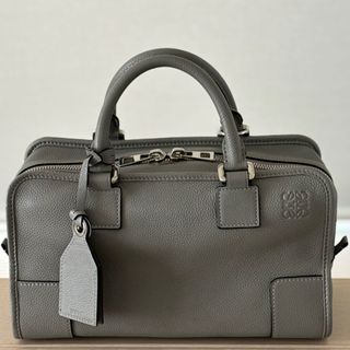 ロエベ(LOEWE)の【美品】ロエベ　アマソナ28(ハンドバッグ)