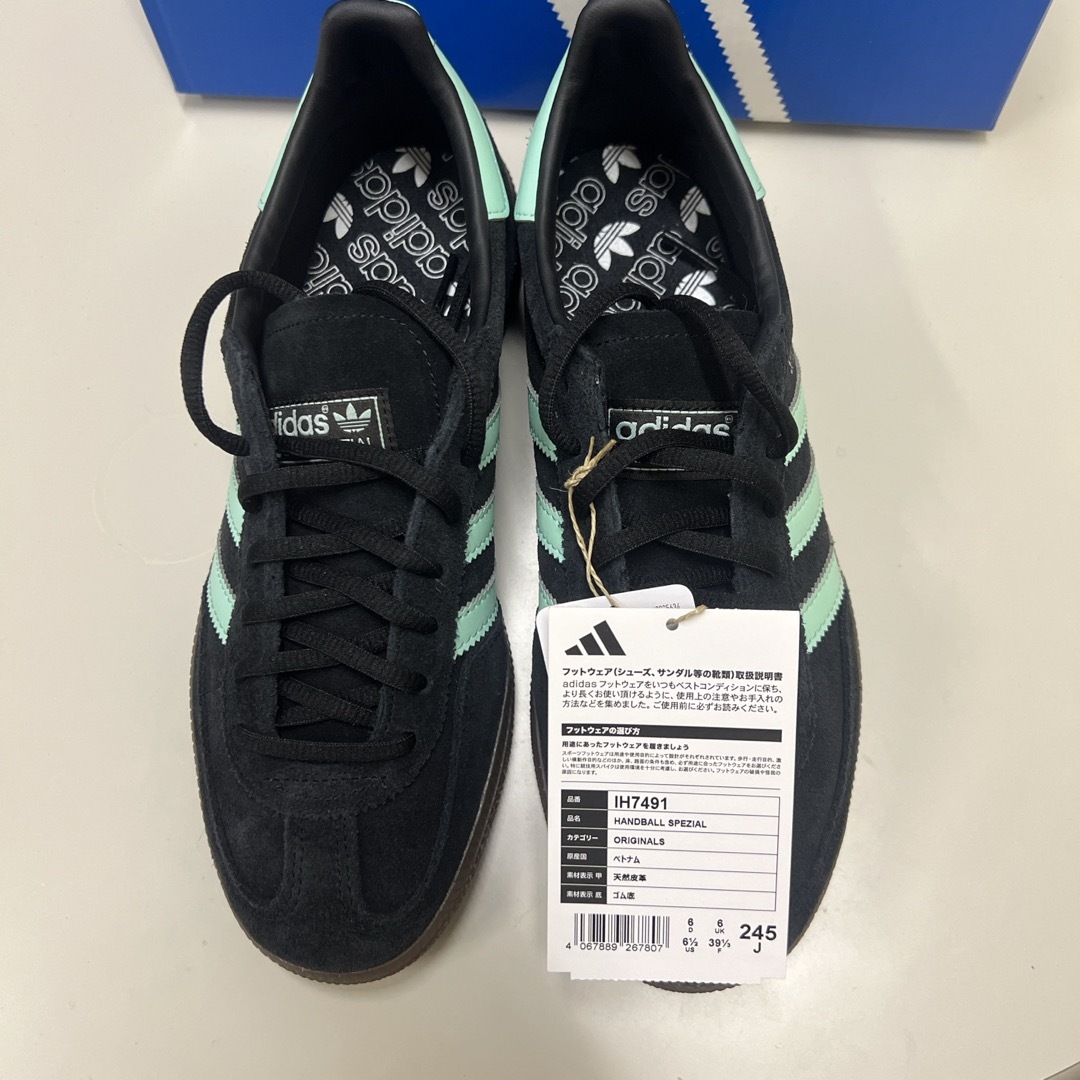 adidas(アディダス)のadidas HANDBALL SPEZIAL clear mint レディースの靴/シューズ(スニーカー)の商品写真