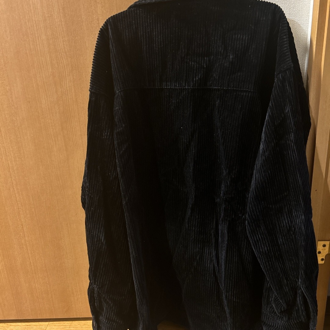 GU(ジーユー)のジーユー　ジャケット　冬用　ブラック メンズのジャケット/アウター(テーラードジャケット)の商品写真