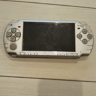 psp2000本体⭐️シルバー。ジャンク品