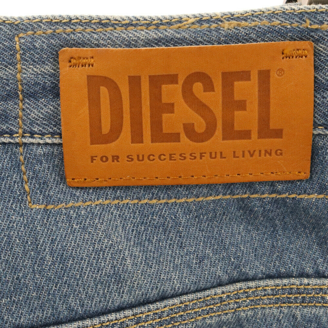 DIESEL(ディーゼル)のDIESEL ディーゼル D-FRNKY ディーフランキー ペイント加工 ストレートデニムパンツ インディゴブルー 009CB メンズのパンツ(デニム/ジーンズ)の商品写真