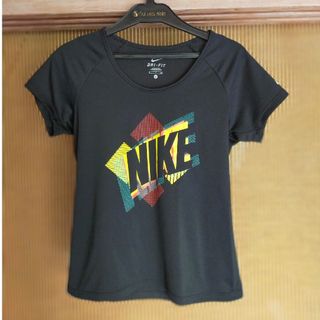 ナイキ(NIKE)のNIKE DRY-FIT　半袖Tシャツ(Tシャツ(半袖/袖なし))