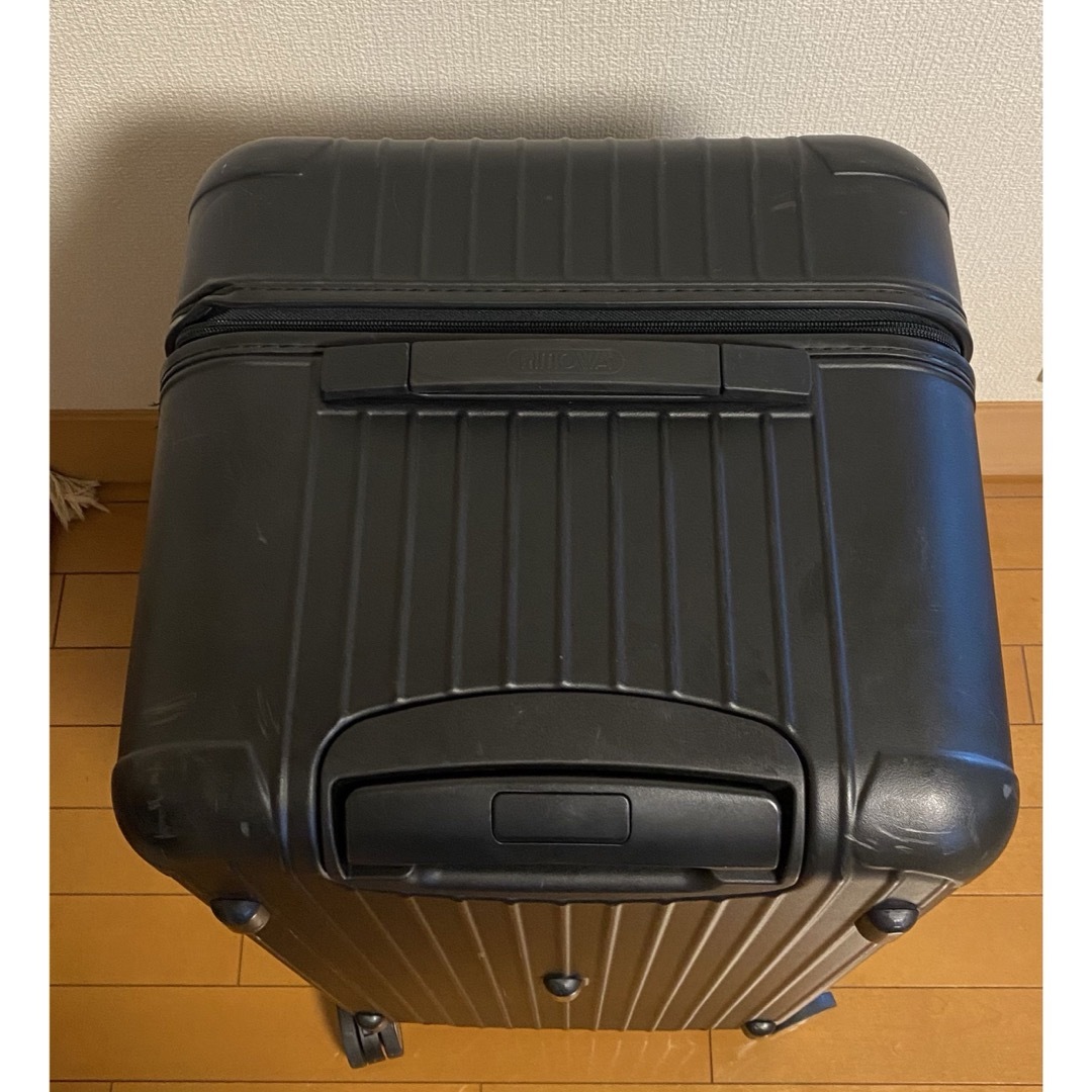 RIMOWA(リモワ)のRIMOWA スーツケース サルサ4輪 スポーツ Trunk Plus トランク メンズのバッグ(トラベルバッグ/スーツケース)の商品写真
