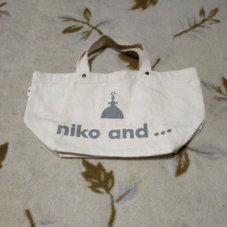 niko and...　ミニ トートバッグ　白色(トートバッグ)