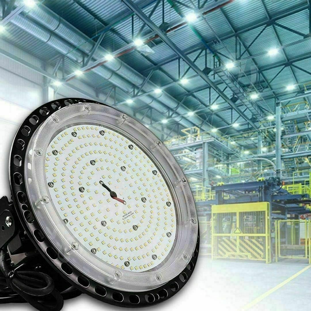 ⭐未使用品⭐ UFO型 高天井用LED照明150W 5Mコード付き 6000K インテリア/住まい/日用品のライト/照明/LED(天井照明)の商品写真