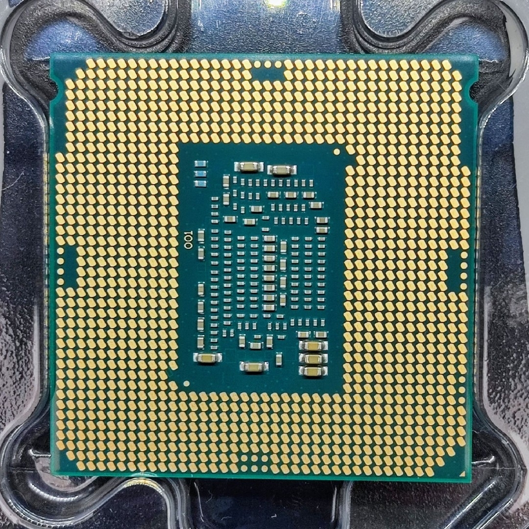 intel CPU core i7 7700k スマホ/家電/カメラのPC/タブレット(PCパーツ)の商品写真