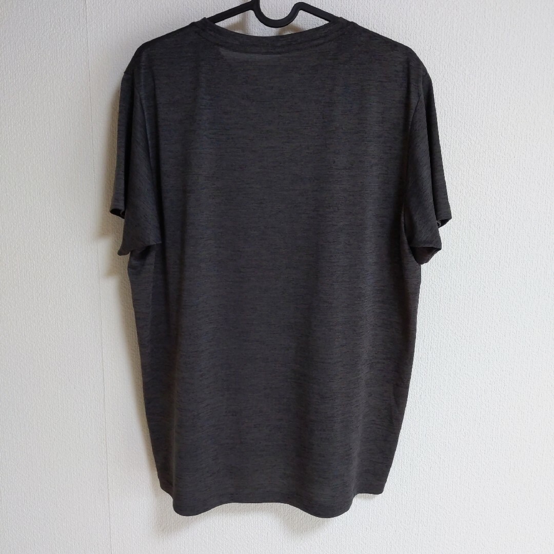 IGNIO　半袖Tシャツ　グレー メンズのトップス(Tシャツ/カットソー(半袖/袖なし))の商品写真