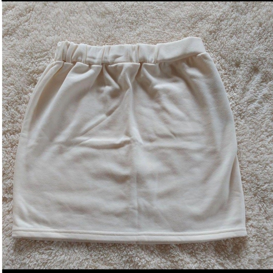 ♡新品未使用タグ付♡CITRINE Chakra ミニスカート アイボリー レディースのスカート(ミニスカート)の商品写真