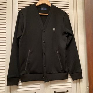 フレッドペリー(FRED PERRY)の定価12750円　FRED PERRY カーディガン(カーディガン)