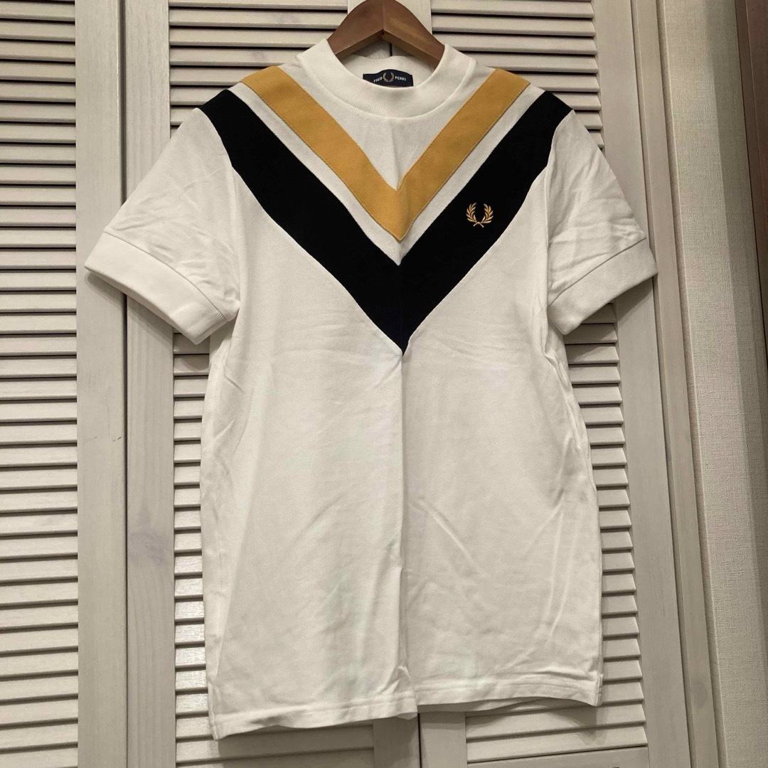 FRED PERRY(フレッドペリー)のフレッドペリー　半袖Tシャツ レディースのトップス(カットソー(半袖/袖なし))の商品写真