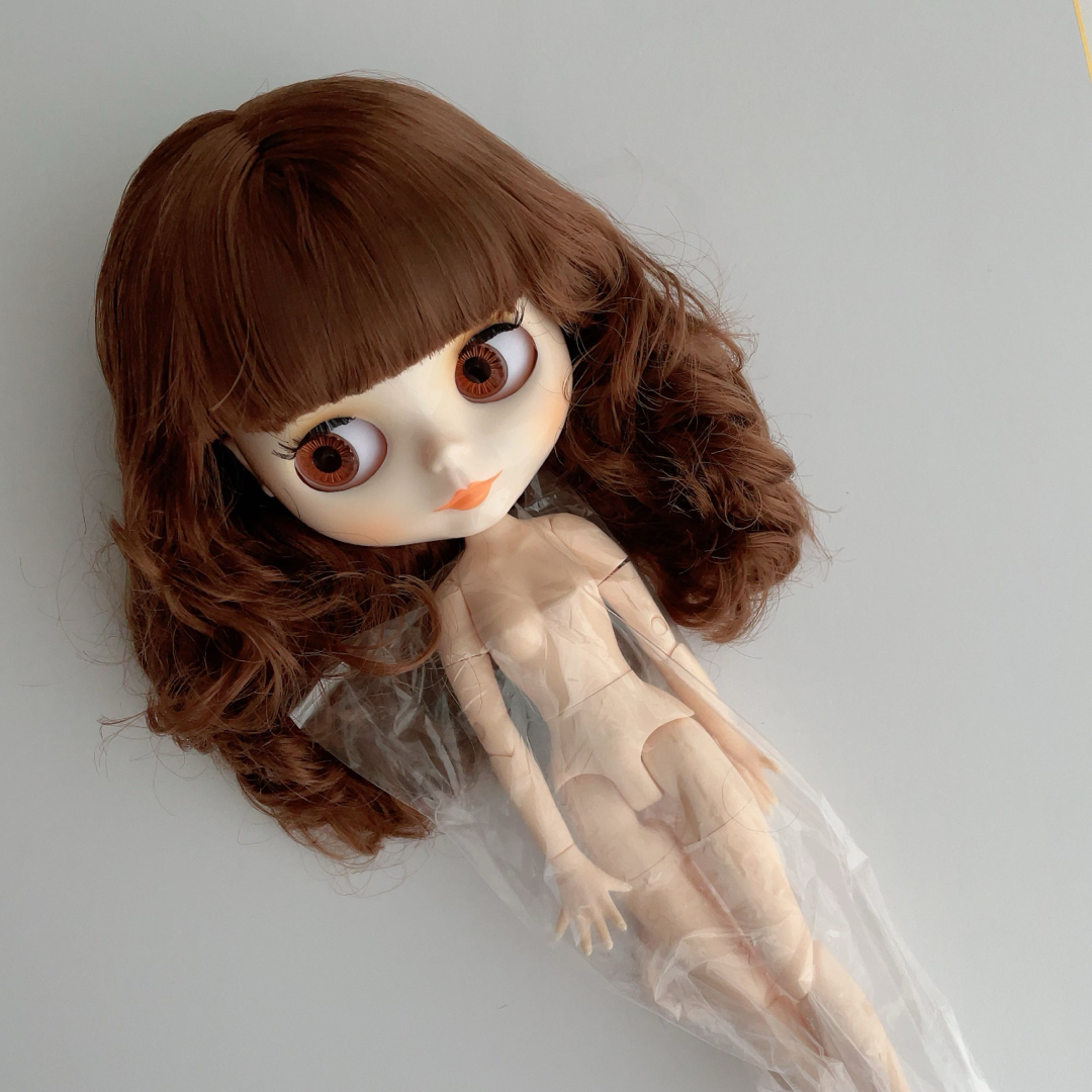 アイシードール　ブラウン　セミロング キッズ/ベビー/マタニティのおもちゃ(ぬいぐるみ/人形)の商品写真