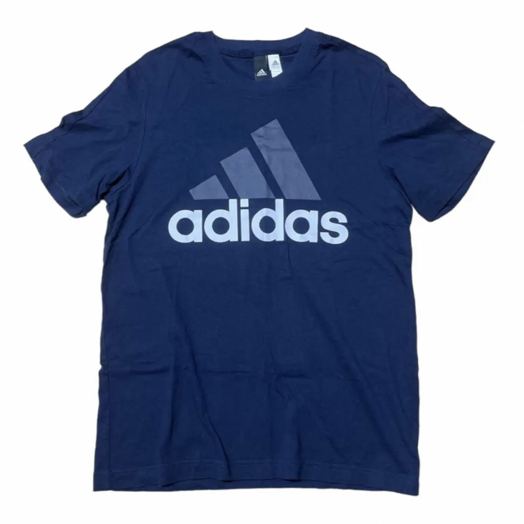 adidas(アディダス)のadidas 紺　ロゴTシャツ メンズのトップス(Tシャツ/カットソー(半袖/袖なし))の商品写真
