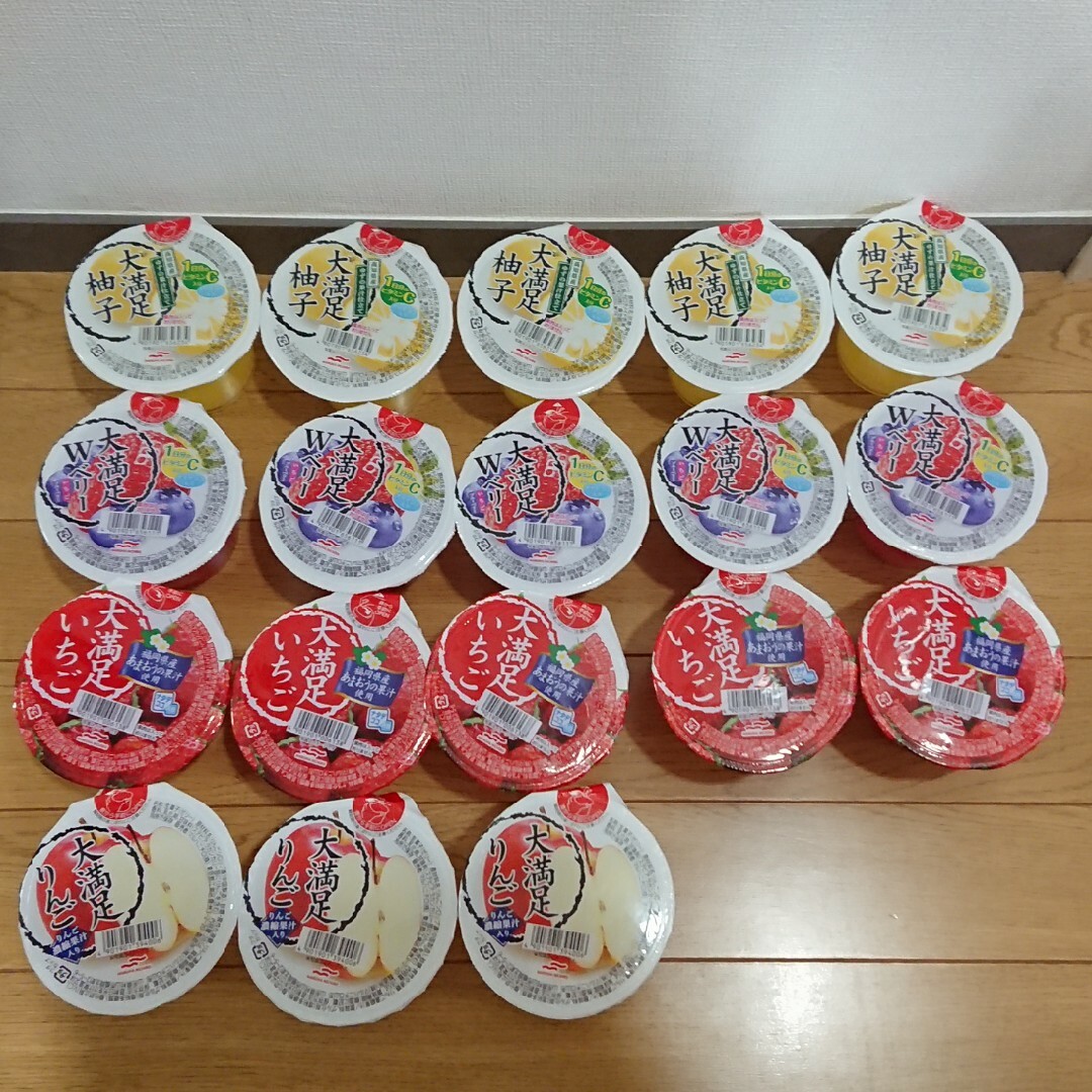 Maruha Nichiro(マルハニチロ)のマルハニチロ ゼリー 4種18個 食品/飲料/酒の食品(菓子/デザート)の商品写真