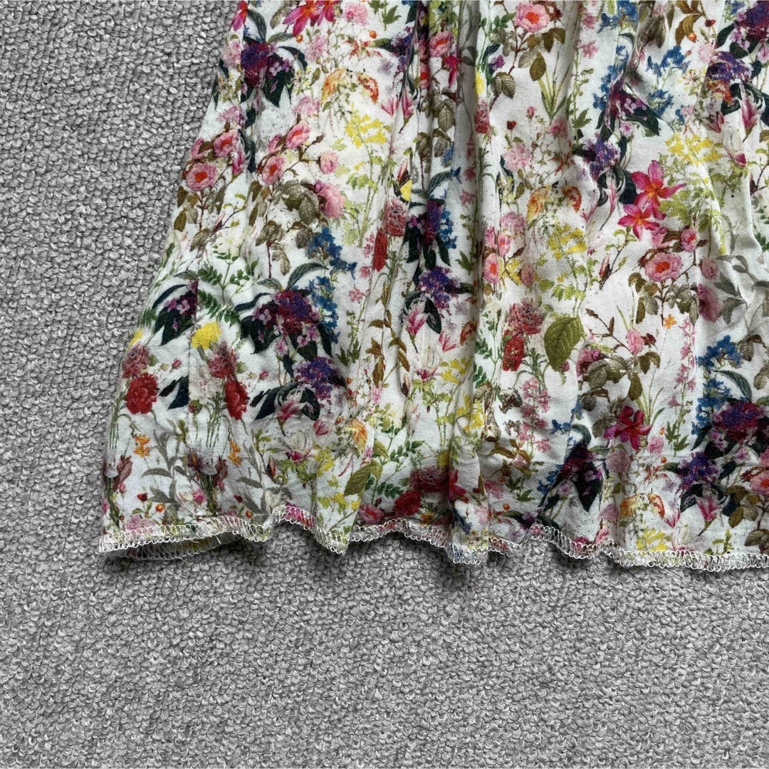 ZARA KIDS(ザラキッズ)のザラベビー　花柄ワンピース　80cm キッズ/ベビー/マタニティのベビー服(~85cm)(ワンピース)の商品写真