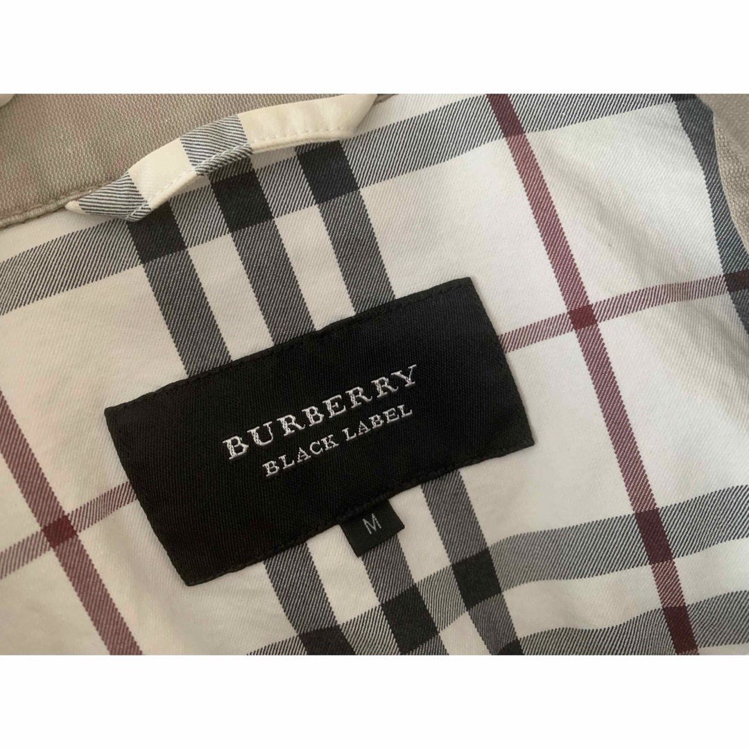 BURBERRY BLACK LABEL(バーバリーブラックレーベル)のジャケット レディースのジャケット/アウター(ミリタリージャケット)の商品写真