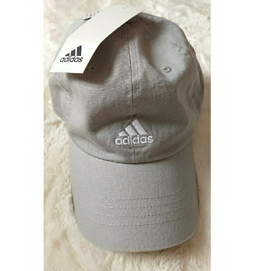 adidas(アディダス)のtyty様専用 レディースの帽子(キャップ)の商品写真