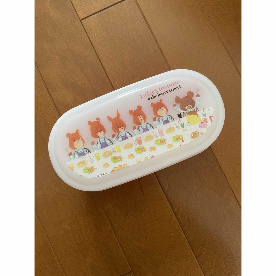 くまのがっこう　ジャッキー　2段弁当　お弁当箱 インテリア/住まい/日用品のキッチン/食器(弁当用品)の商品写真