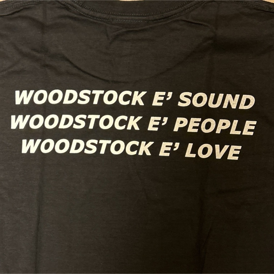 送料込み●未使用 WOOD STOCK ウッドストックフェスティバルTシャツM メンズのトップス(Tシャツ/カットソー(半袖/袖なし))の商品写真