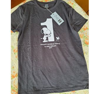 タグ付き！SNOOPY MUSEUM 1周年記念Tシャツ(Tシャツ/カットソー(半袖/袖なし))