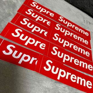 supremeステッカー