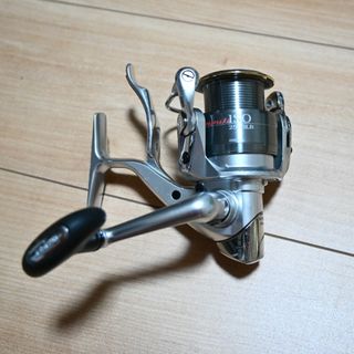 ダイワ(DAIWA)のインパルトISO 2500LB(リール)