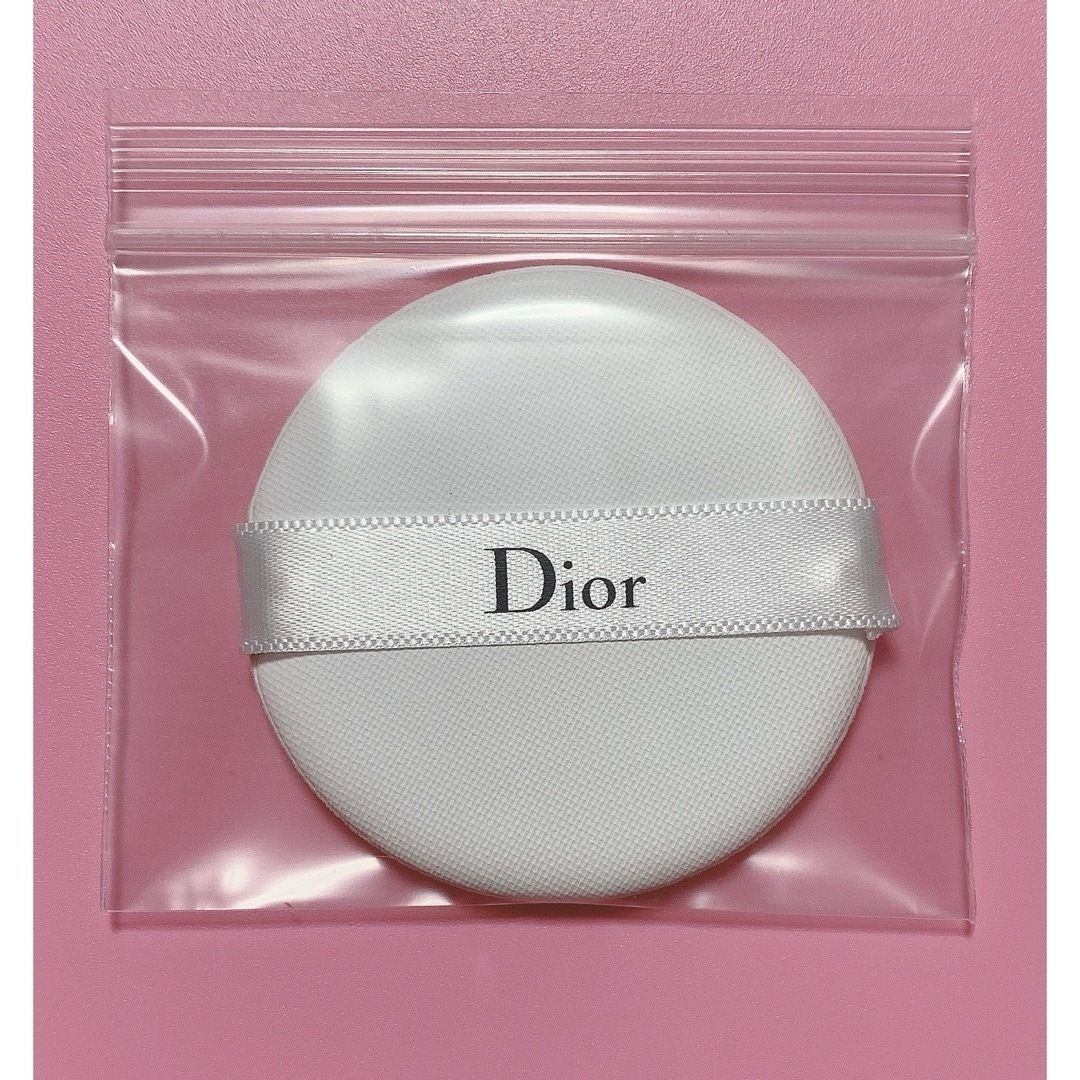 Christian Dior(クリスチャンディオール)の【クリスチャン ディオール】⭐️クッションファンデ用 パフ 1つ コスメ/美容のメイク道具/ケアグッズ(パフ・スポンジ)の商品写真