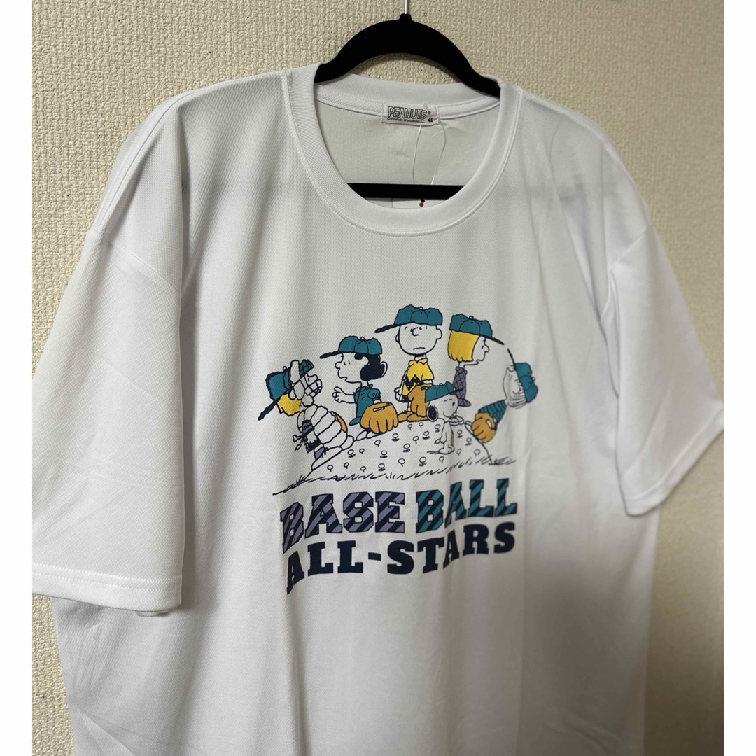 SNOOPY(スヌーピー)の大きいサイズメンズ＊新品タグ付きSNOOPY Ｔシャツ メンズのトップス(Tシャツ/カットソー(半袖/袖なし))の商品写真