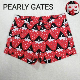 パーリーゲイツ(PEARLY GATES)の美品 パーリーゲイツ いちご柄 ショートパンツ イチゴ　サイズ０(ウエア)